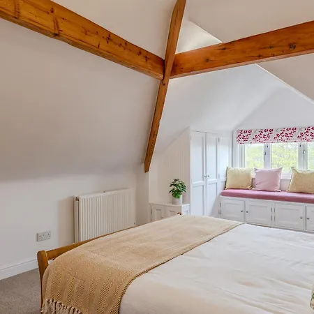 펜션 Esk Valley House *